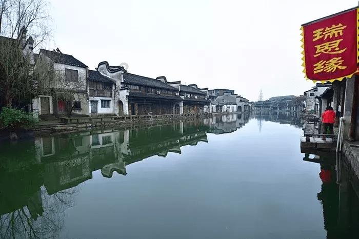 国产塞纳是空气悬挂吗游戏画面